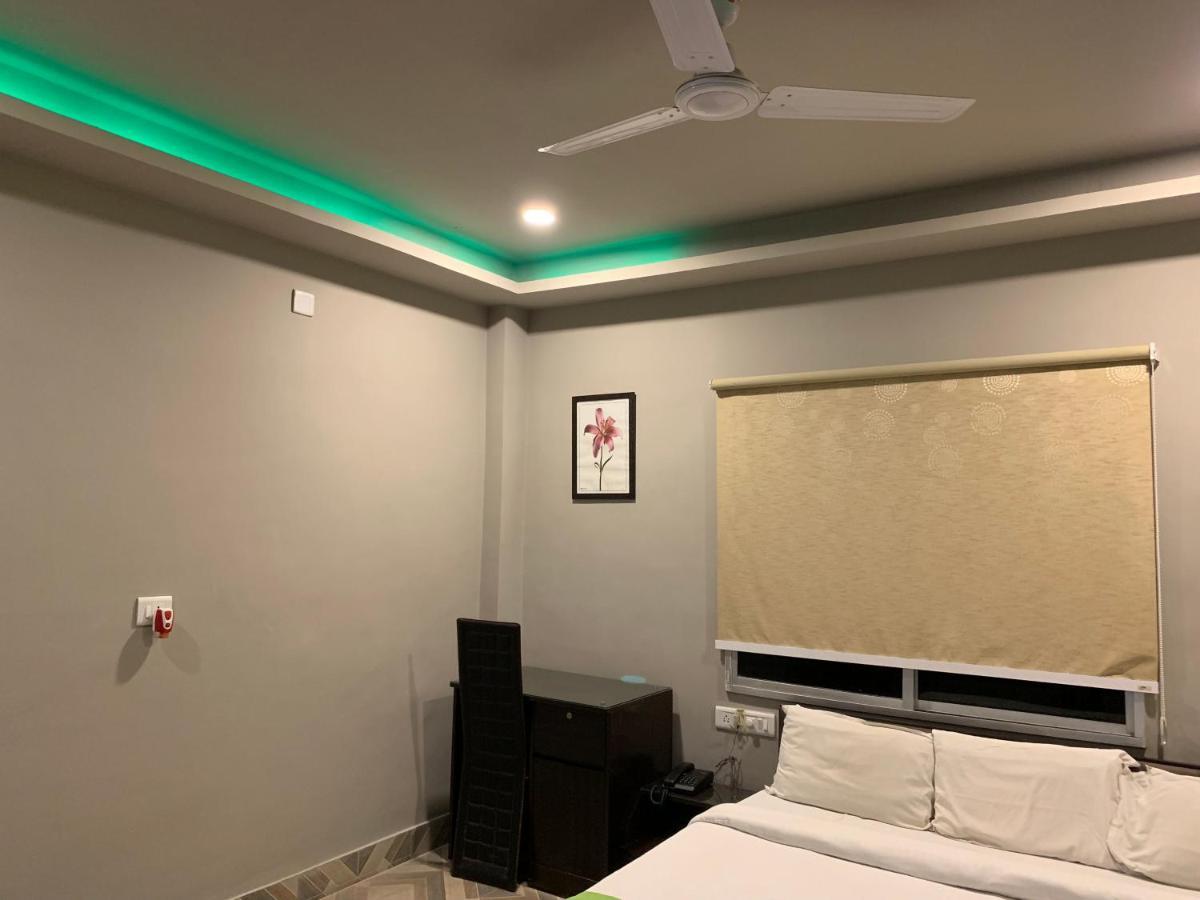 Gd Hotel Njp Siliguri Exterior foto